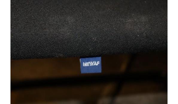 5 stoelen in stof bekleed MEWAF